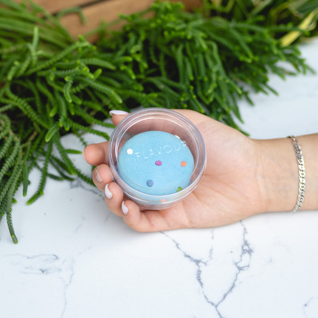 Reminisce Macaron Bundle